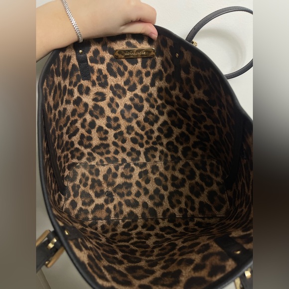 MICHAEL KORS black tote bag - Picture 4 of 4